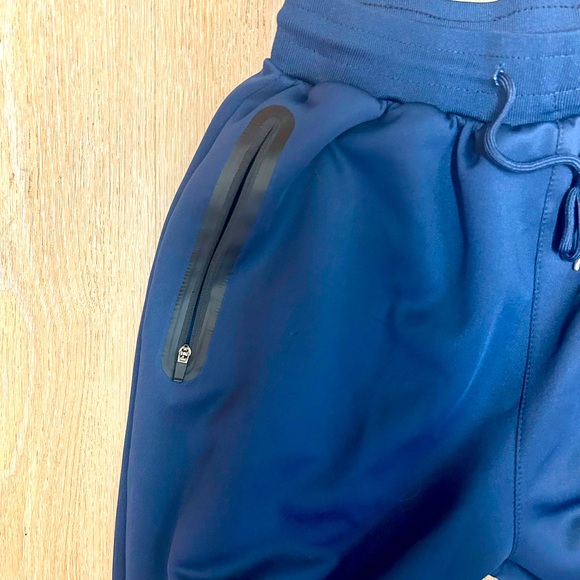 Mens blue Joggers Medium Like New - Picture 3 of 4
